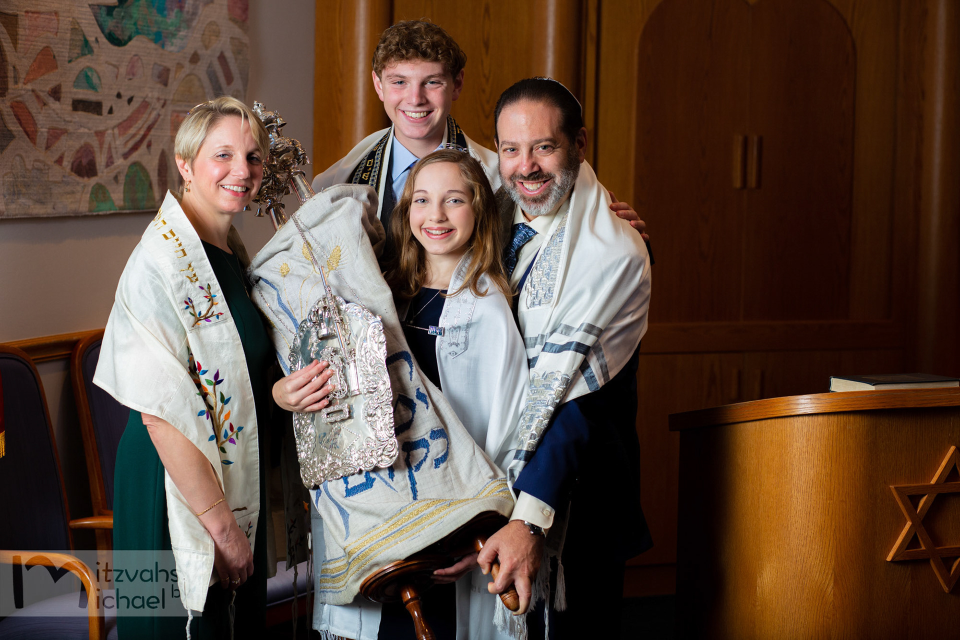 Cora’s Beth Shalom Bat Mitzvah portrait session.