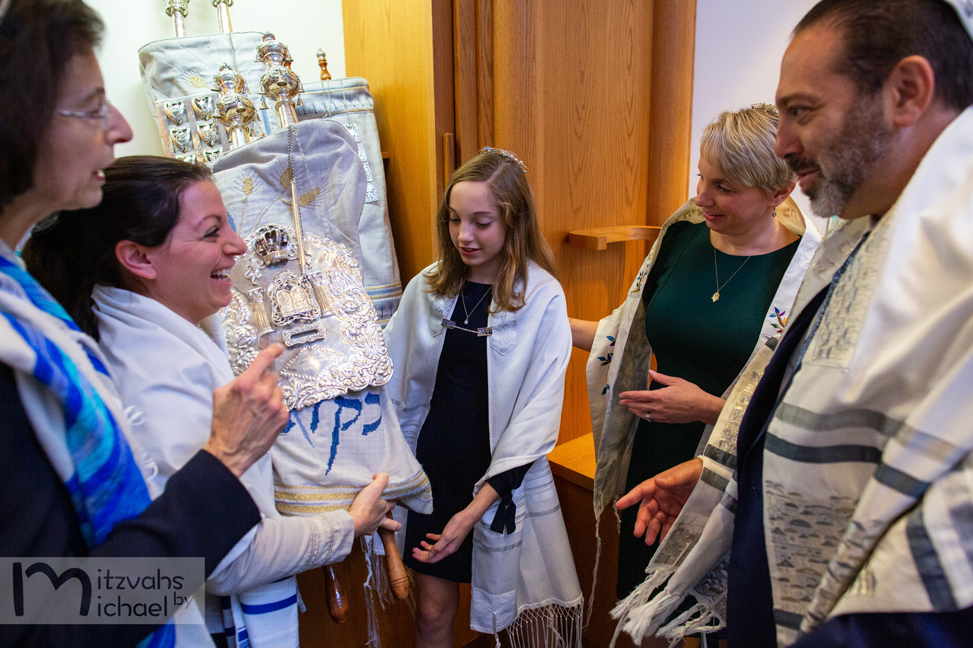 Cora’s Beth Shalom Bat Mitzvah portrait session.