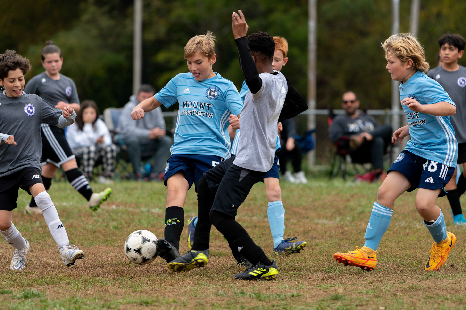Ollie works his way into the box in the first half of Mt Washington's 3-1 home victory over Northwest SC on October 23, 2022.