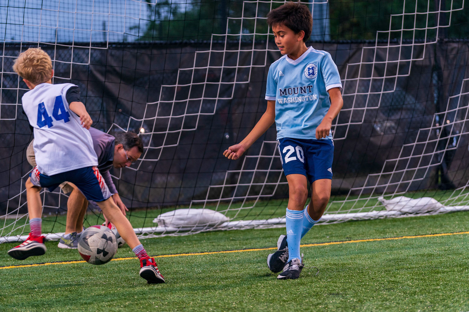 Members of the Mt. Washington Soccer Club (rec and travel) visited the Loyola Greyhounds for a game against Lafayette on Saturday, October 9, 2021.