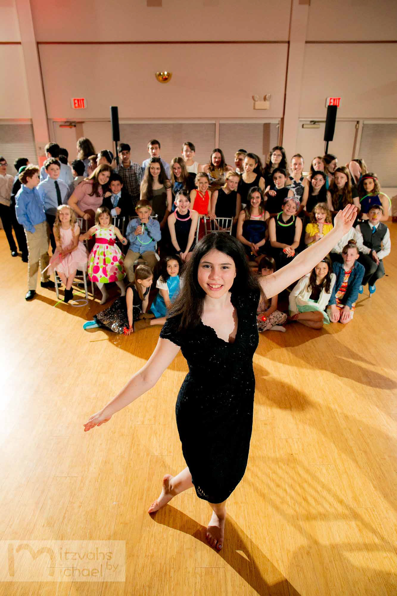 Rachel's Agudas Achim, Alexandria, VA Bat Mitzvah by Mitzvahs by Michael Temchine Photography and Pop Color Events.