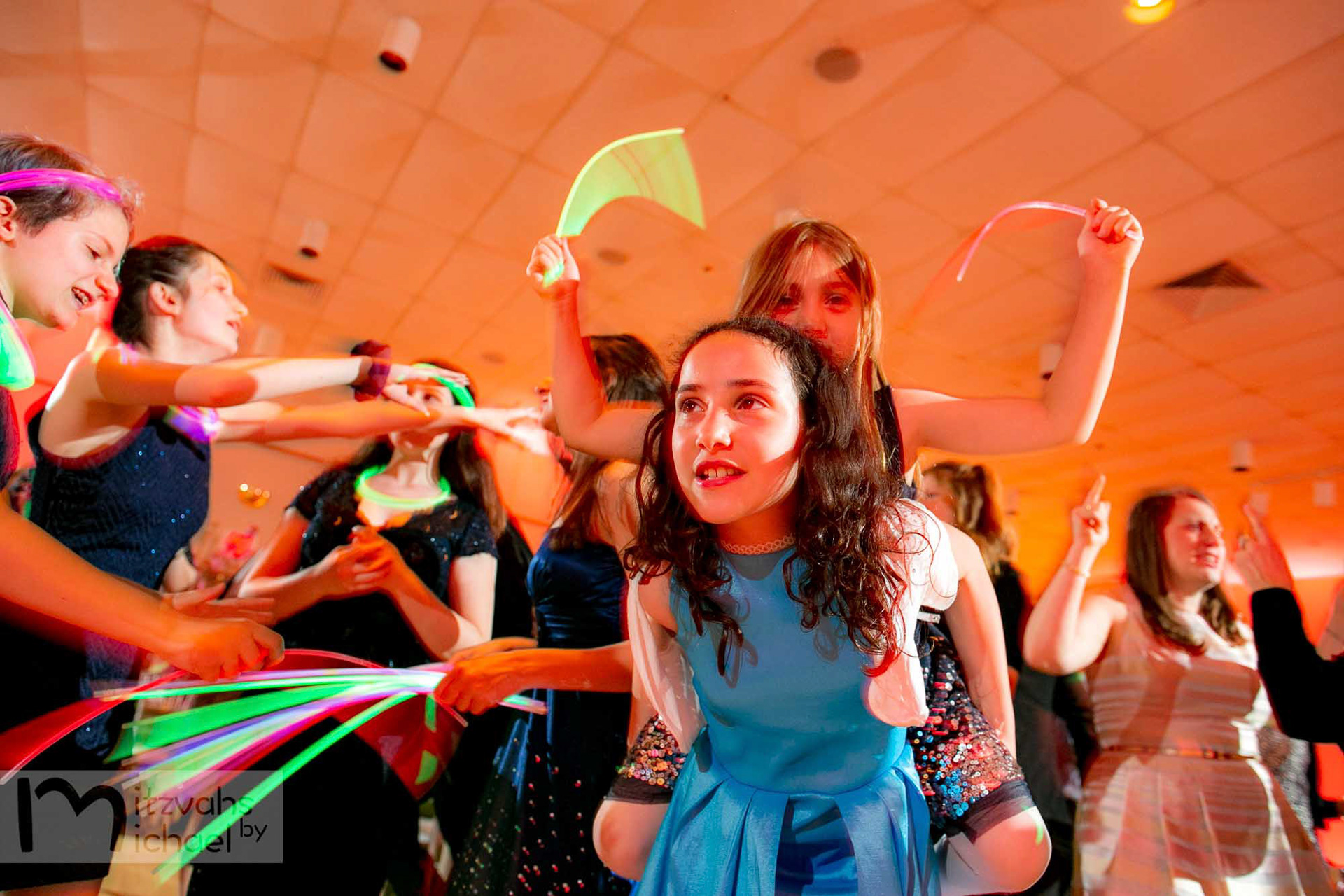 Rachel's Agudas Achim, Alexandria, VA Bat Mitzvah by Mitzvahs by Michael Temchine Photography and Pop Color Events.