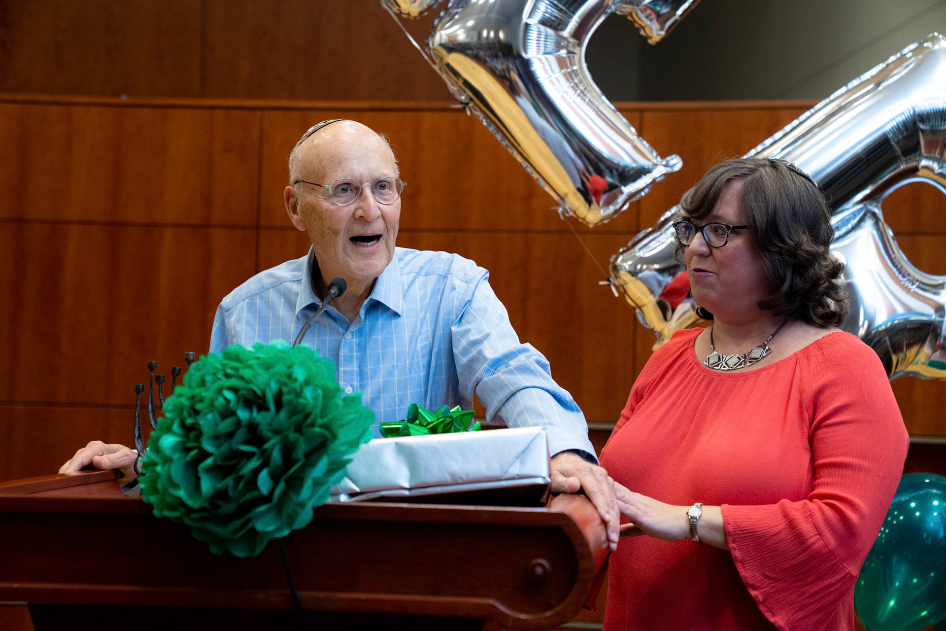 Chizuk Amuno celebrates Rabbi Debbie Wechsler’s 20th anniversary on Sunday, October, 27, 2019.