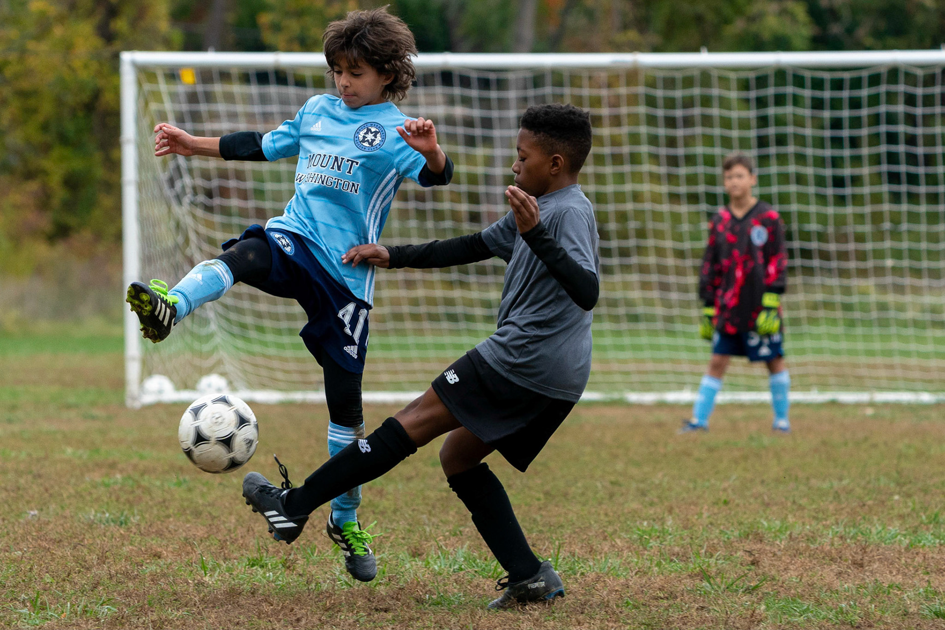 Anderson looks to intervene at midfield during the second half of Mt Washington's 3-1 home victory over Northwest SC on October 23, 2022.