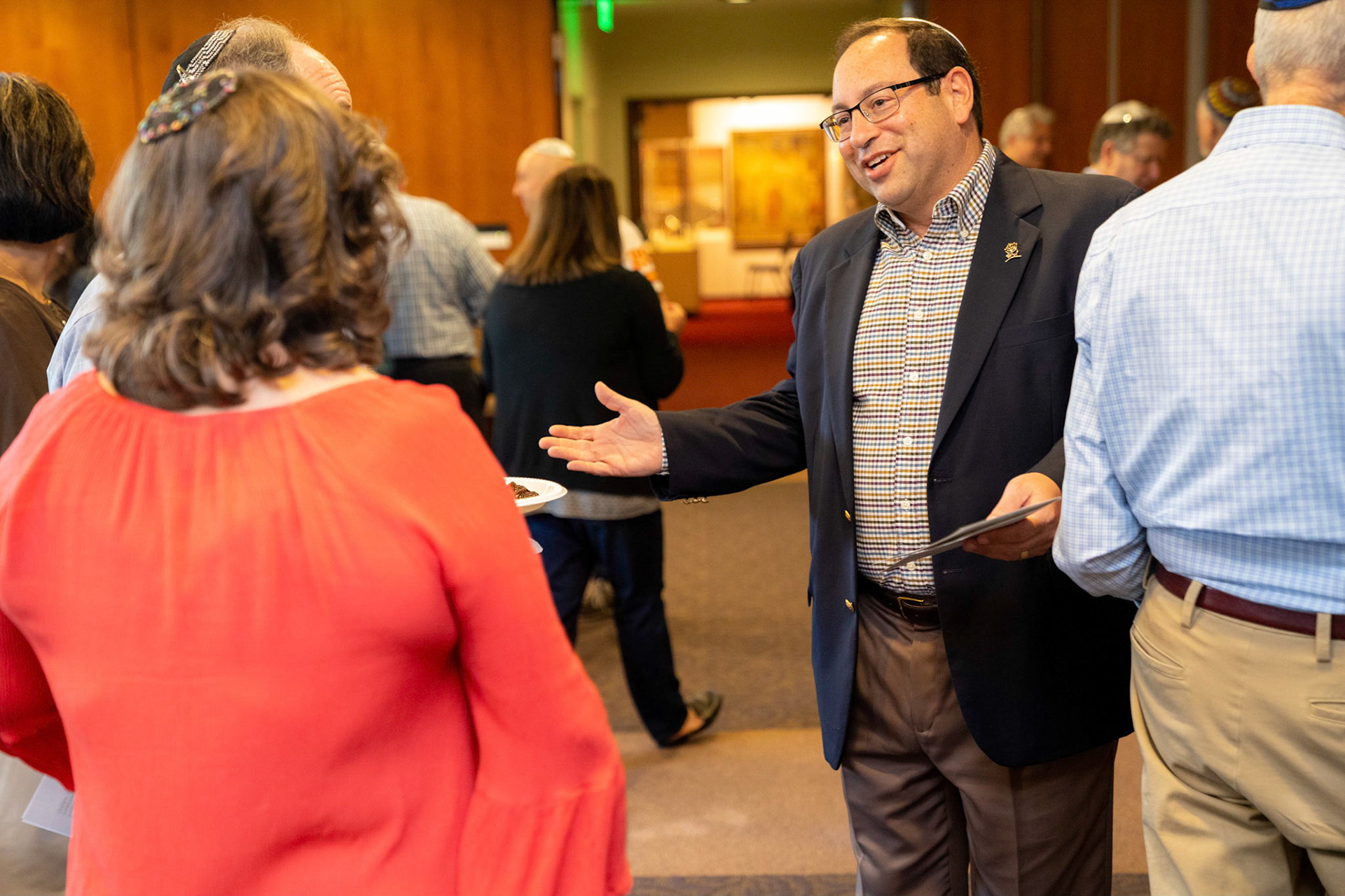Chizuk Amuno celebrates Rabbi Debbie Wechsler’s 20th anniversary on Sunday, October, 27, 2019.