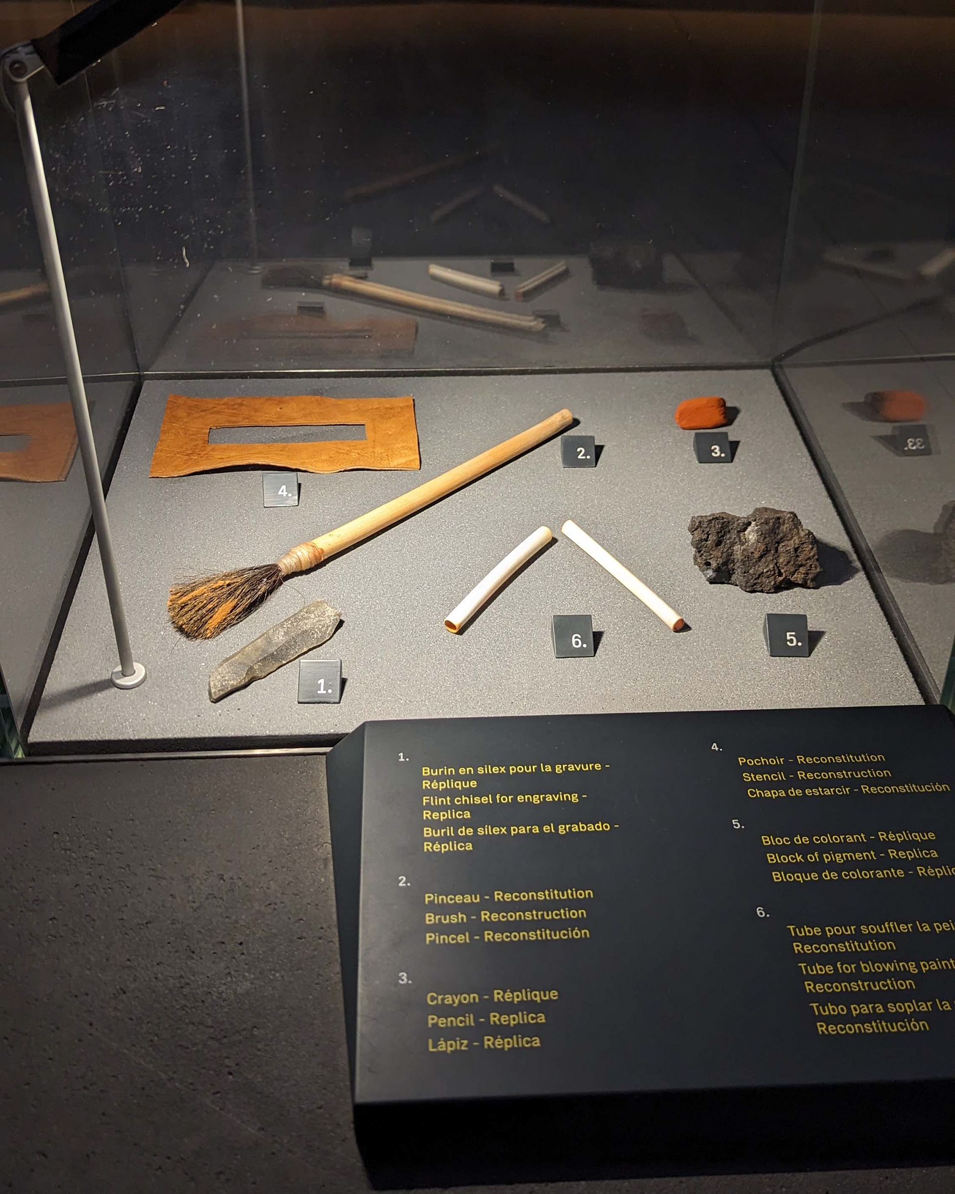 Ice Age painting tools (Lascaux IV, France)