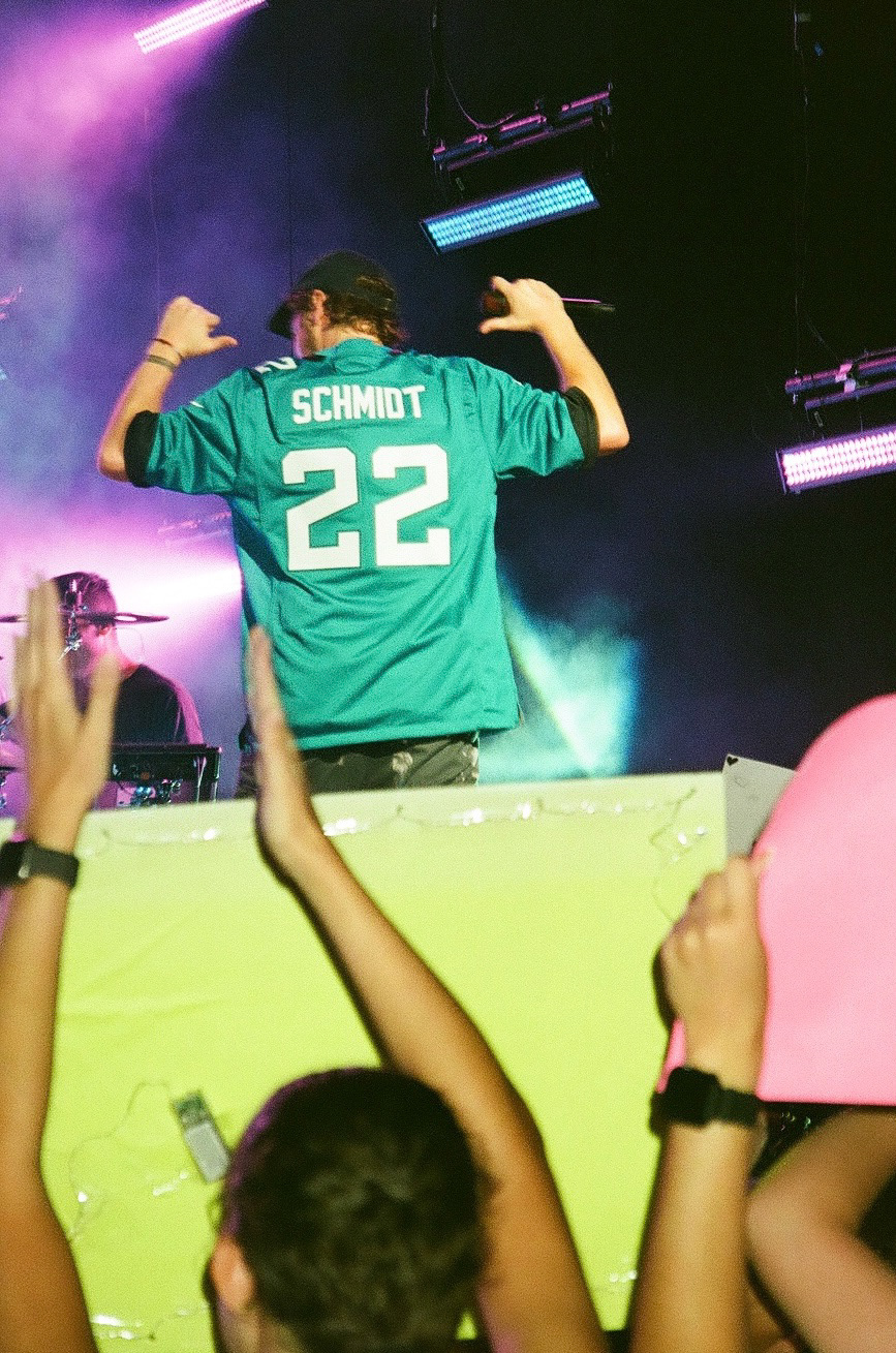 kendall schmidt in his jag's jersey