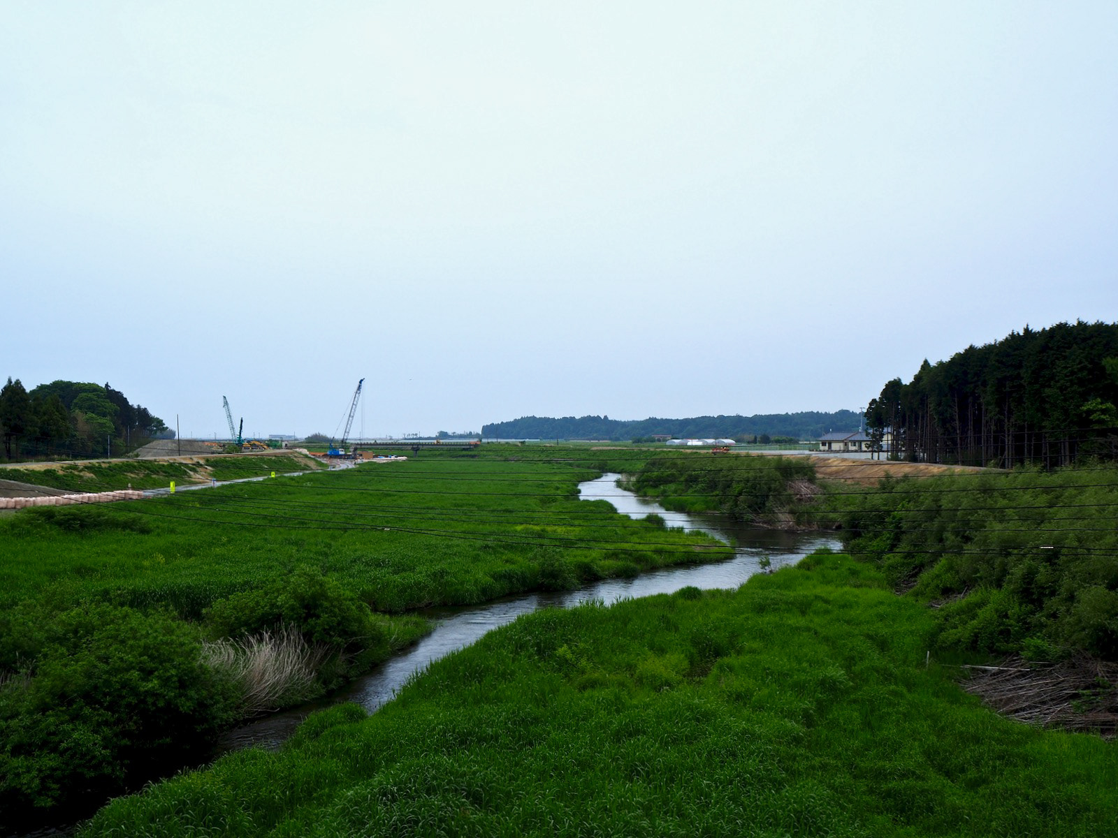 請戸川