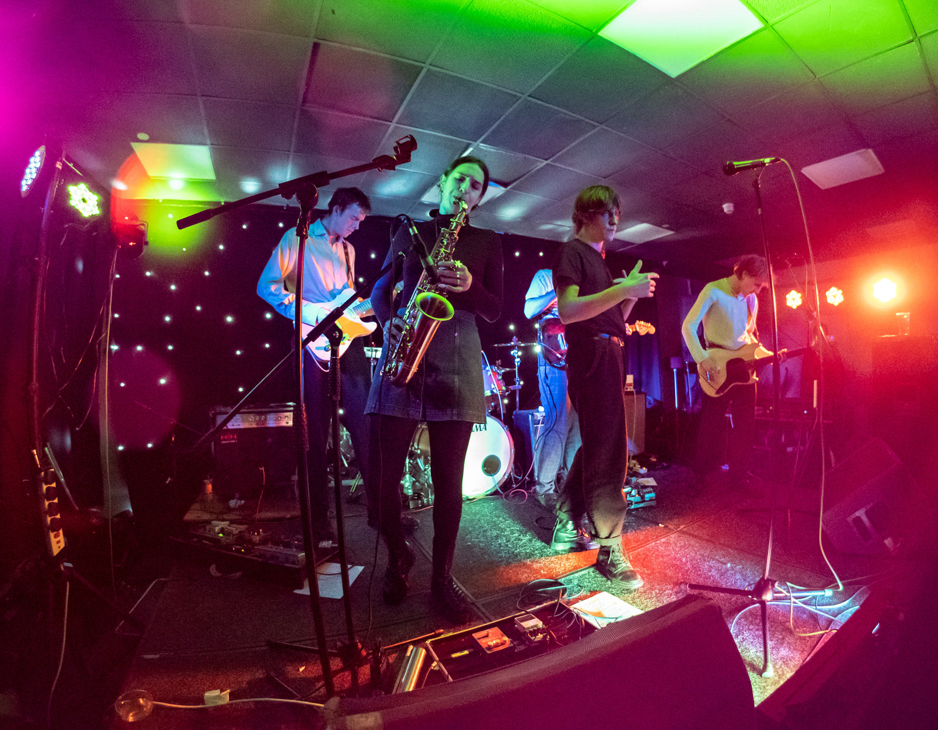 Glastonboro, the last dance, Deadletter