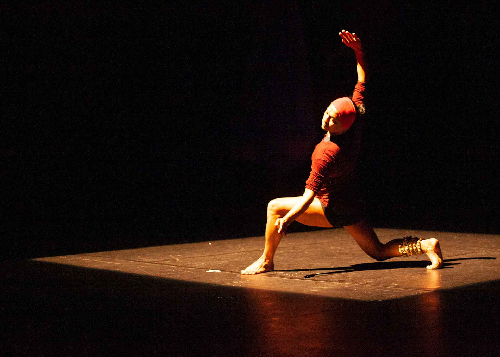 Zoobin Surty, Divas of Bollywood live performance, Leeds