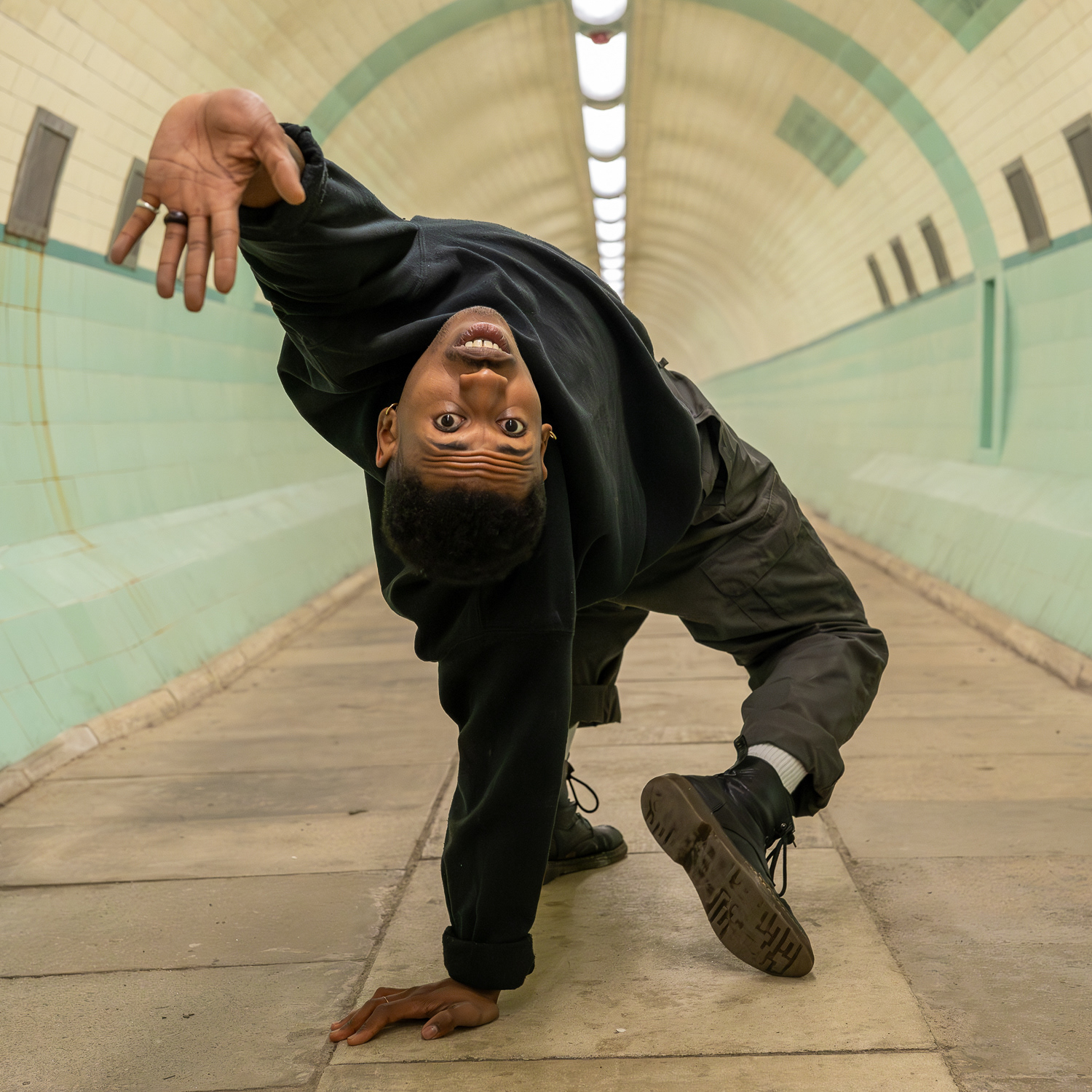 Jenny and Igor, Tyne Pedestrian Tunnel