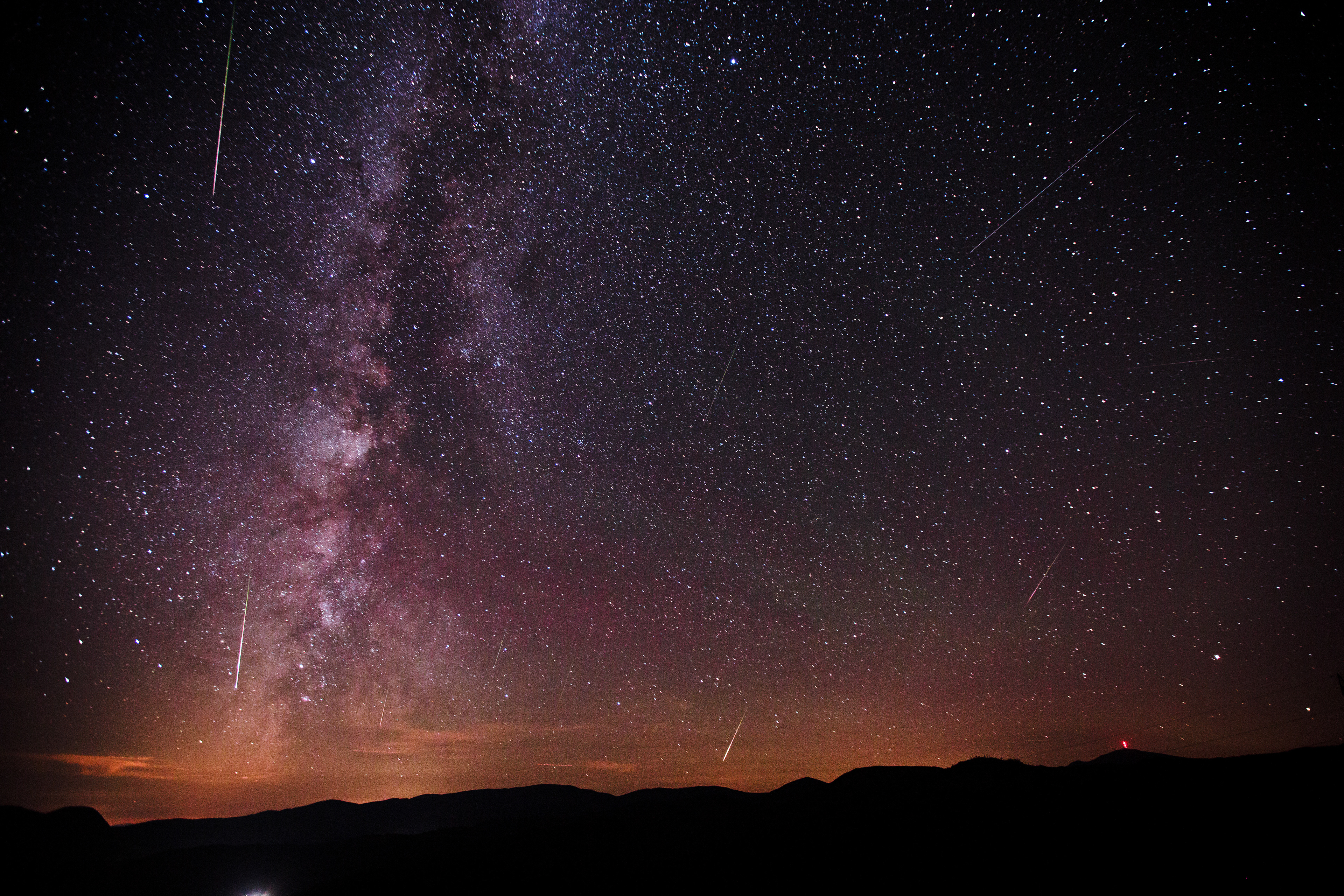 Perzeidy nad Dobšinským kopcom