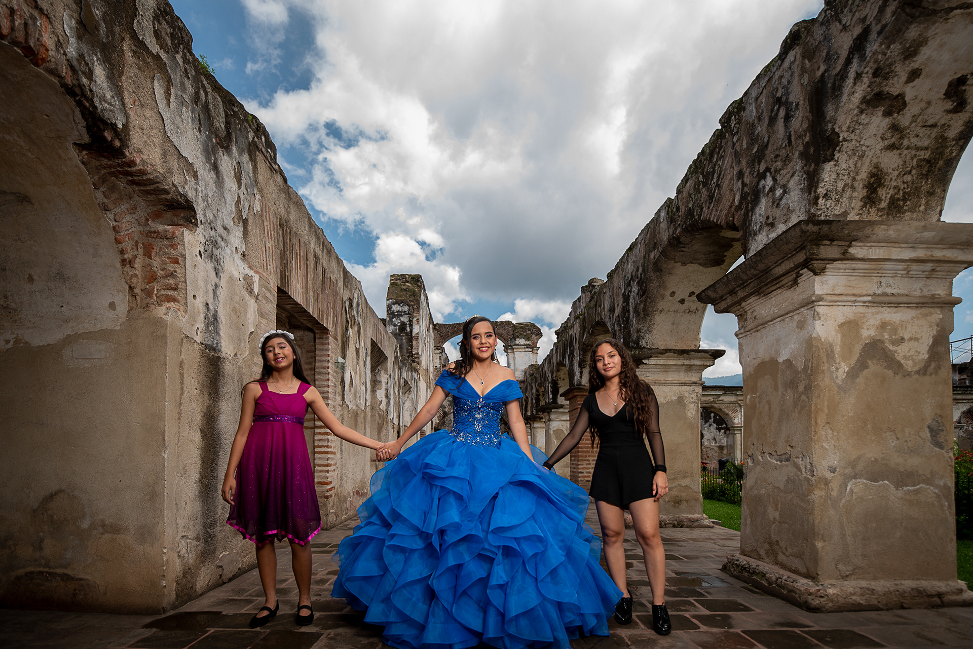 Sesión de fotos en Ruinas de Santa Clara, Antigua Guatemala