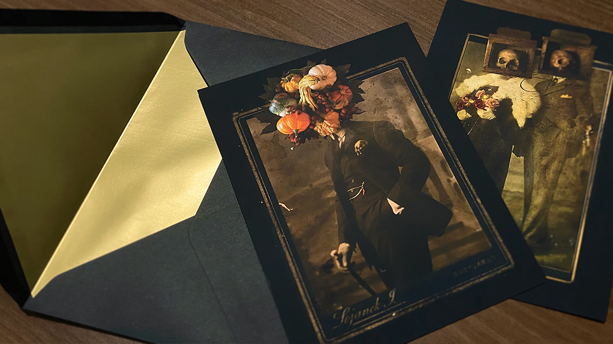 A5 Art Cards in Black Envelop with Golden Lining