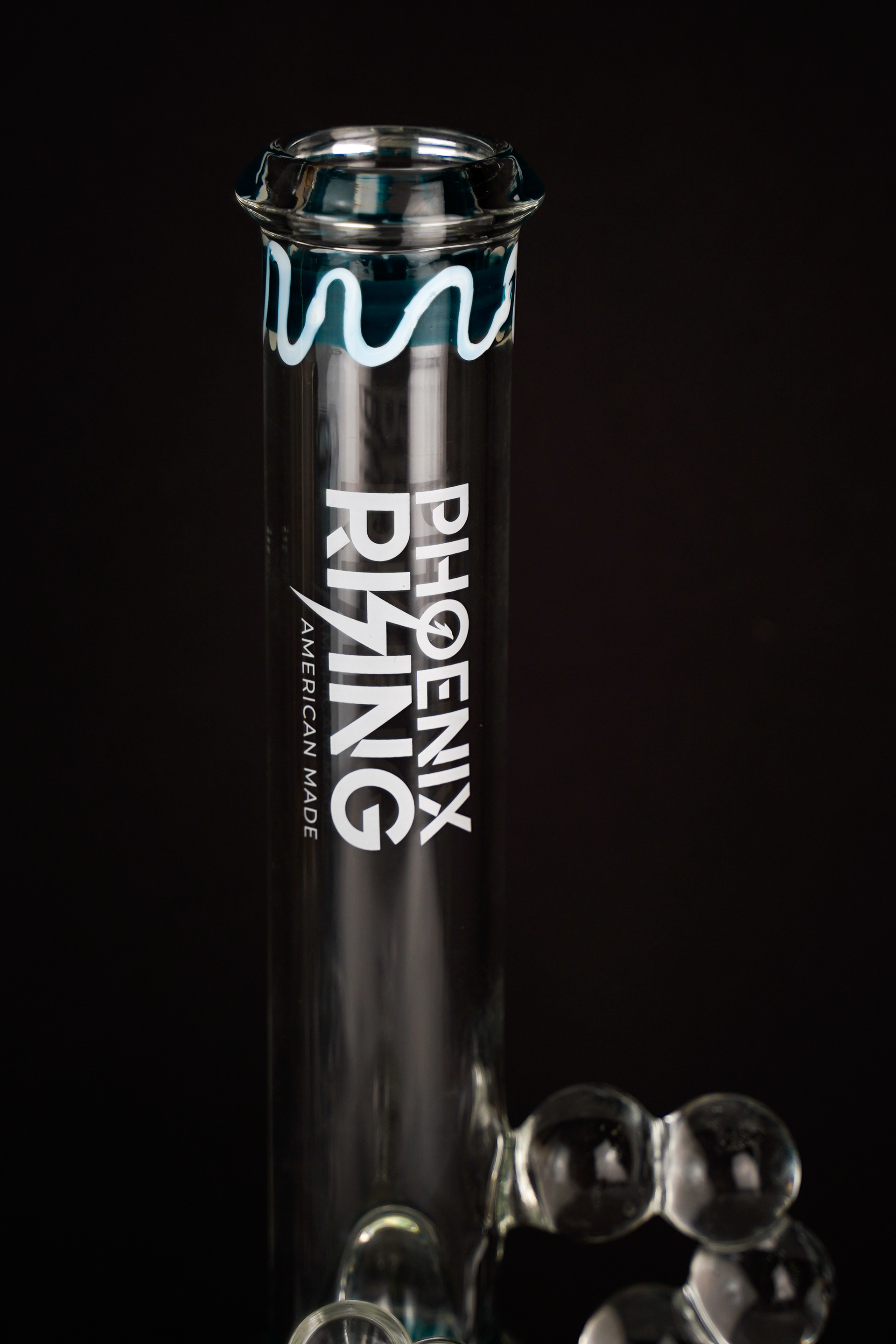 Logo design for glass distributor.