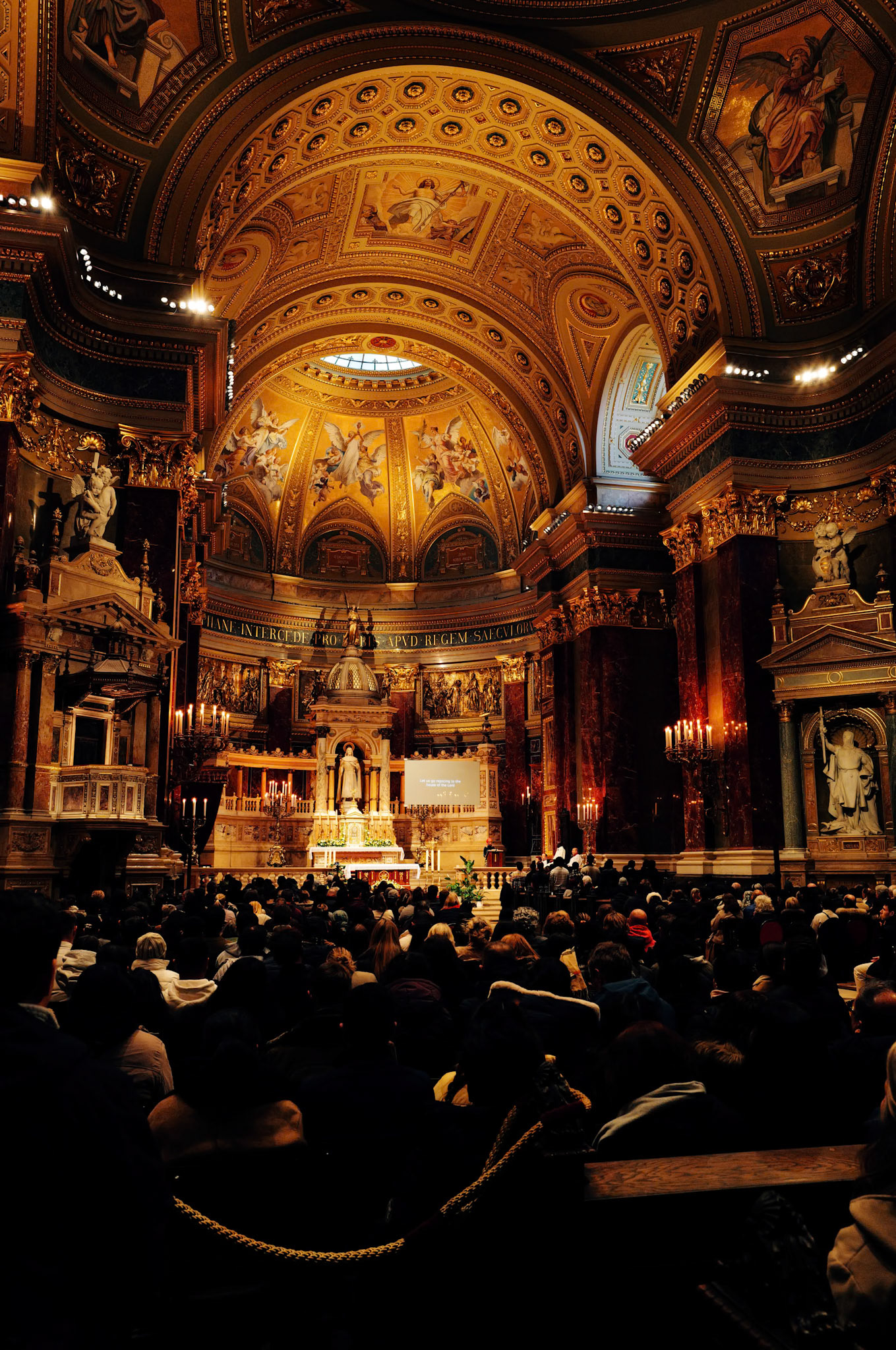 St Stephen's Basilica Budapest | Stuart Marra · The Opulent Explorer®