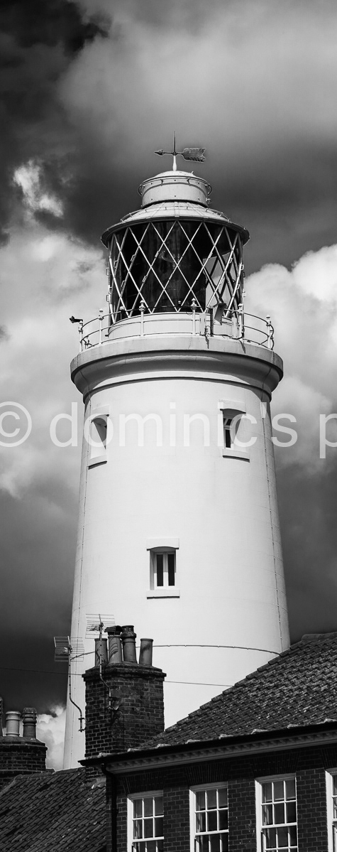lighthouse street bw thin