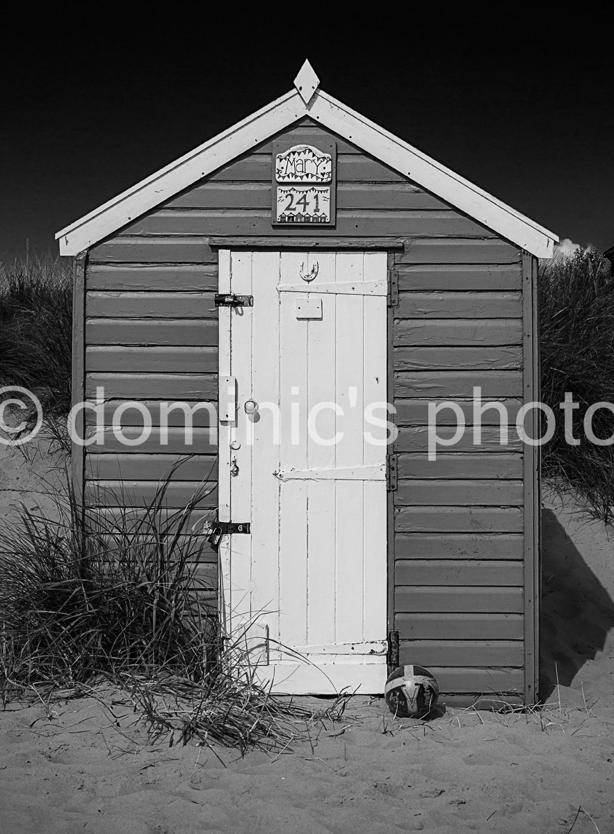 solo beach hut