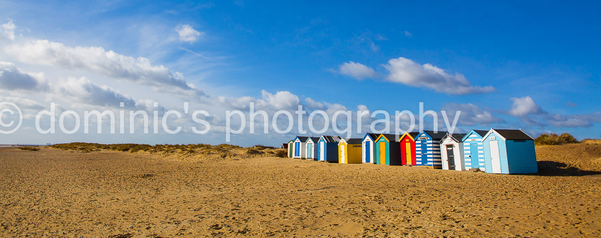 beach huts sand col