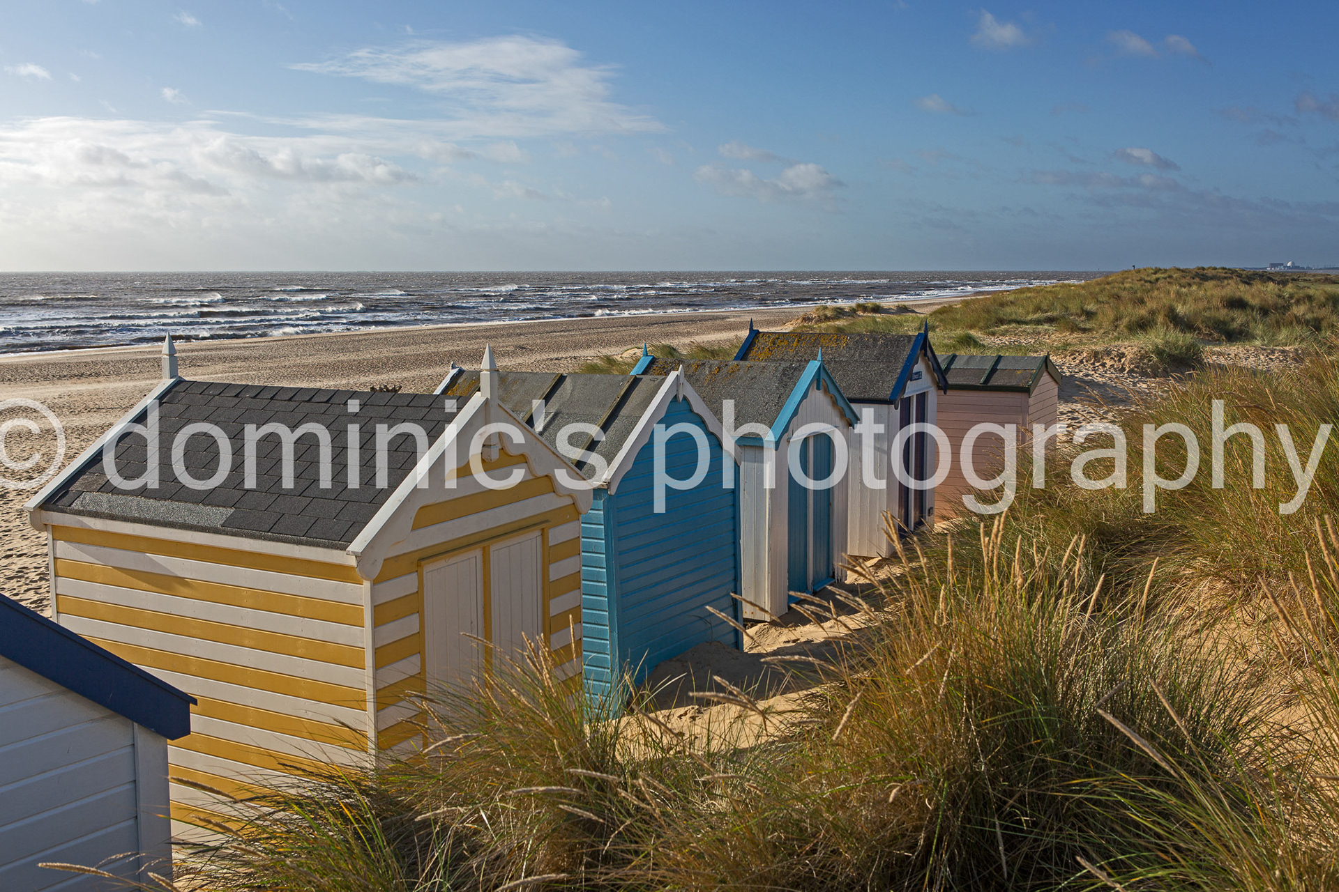 beach huts 25