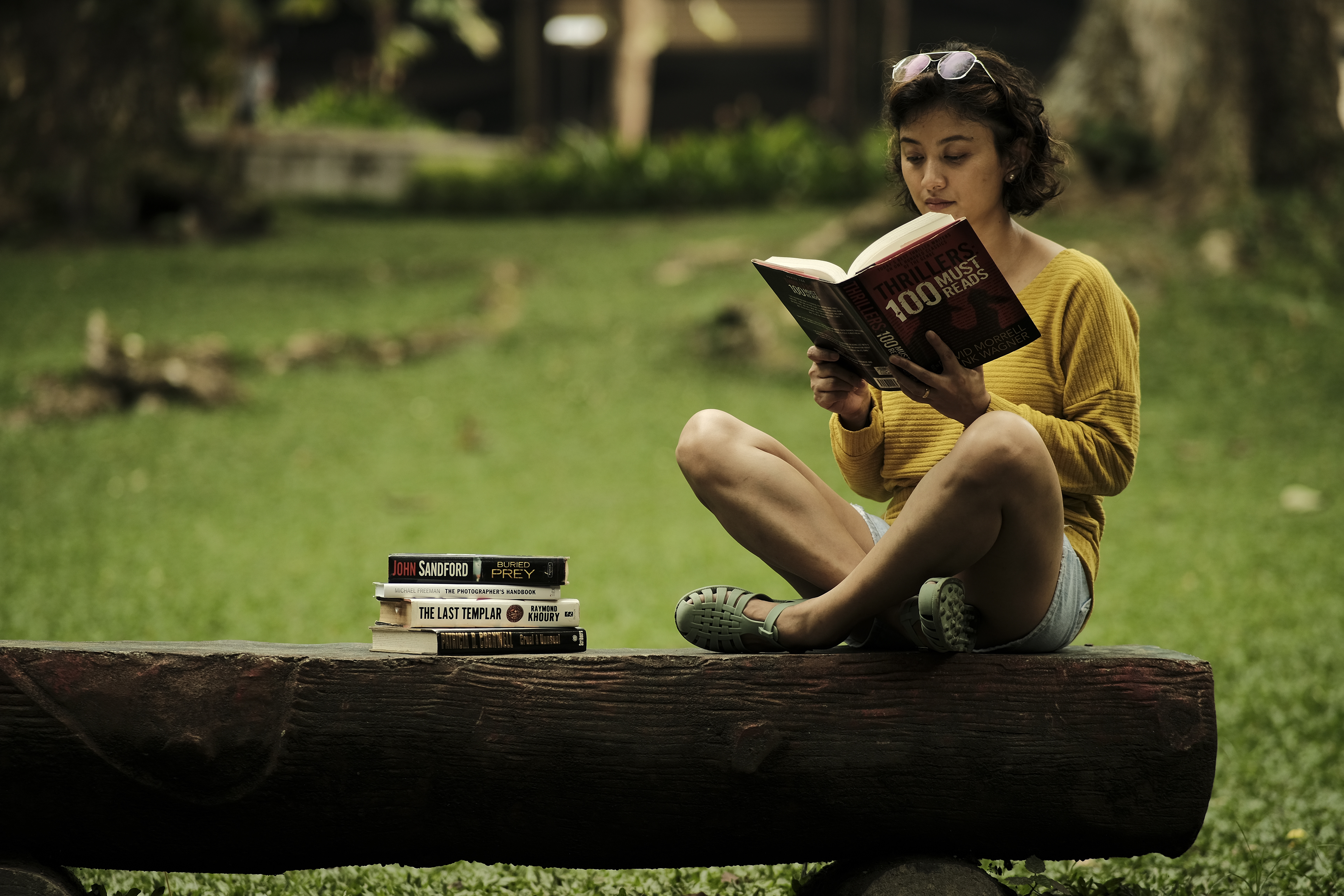 shallow DOF + rule of thirds