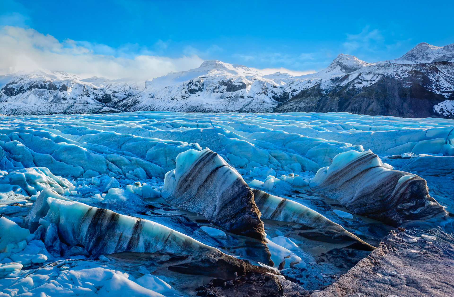 Iceland Mountain Lake