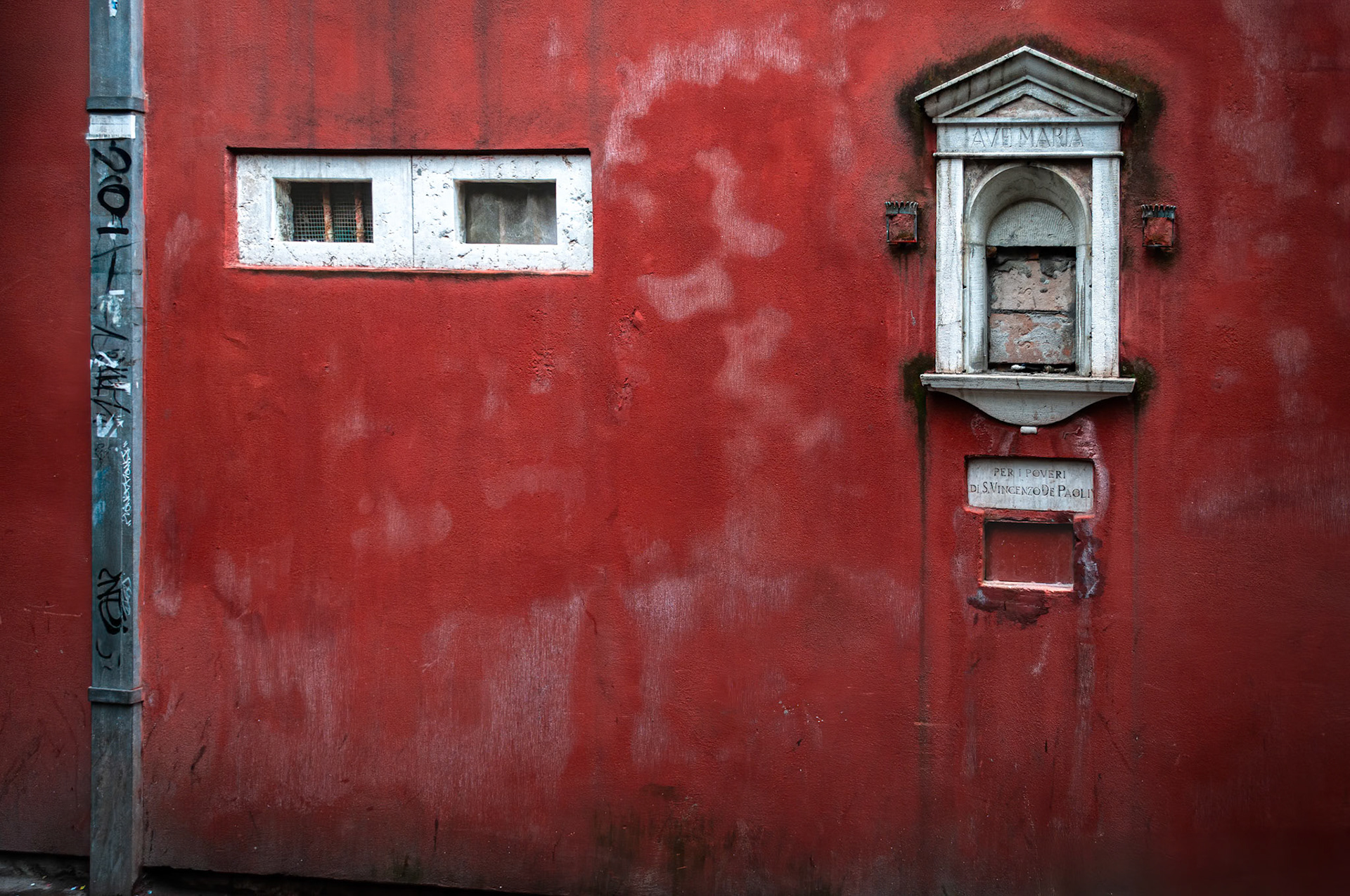 Venice Red Street