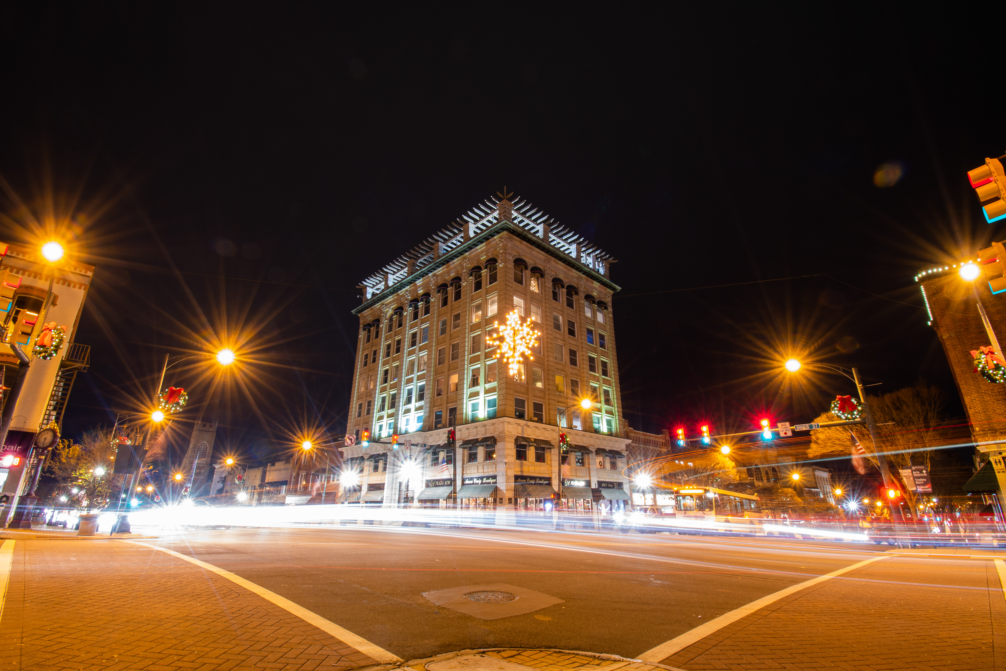 "Main & Innes St." - 12/05/2022 - Salisbury, NC