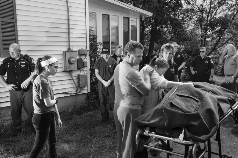 Philip Montgomery. Family mourn opioid overdose dead. (2017)