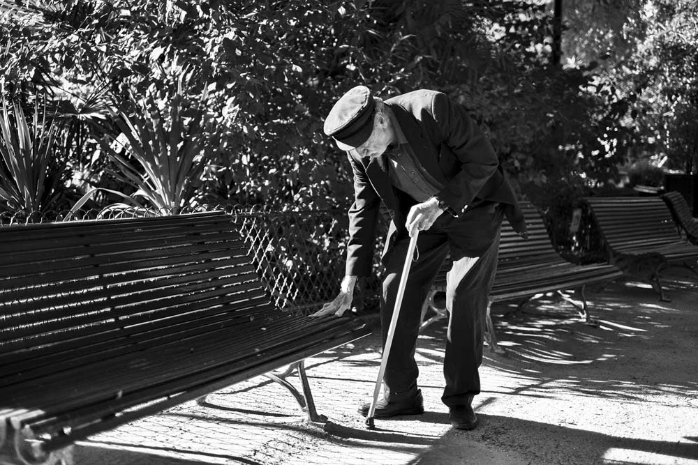 Le vieil homme qui trouvait un banc