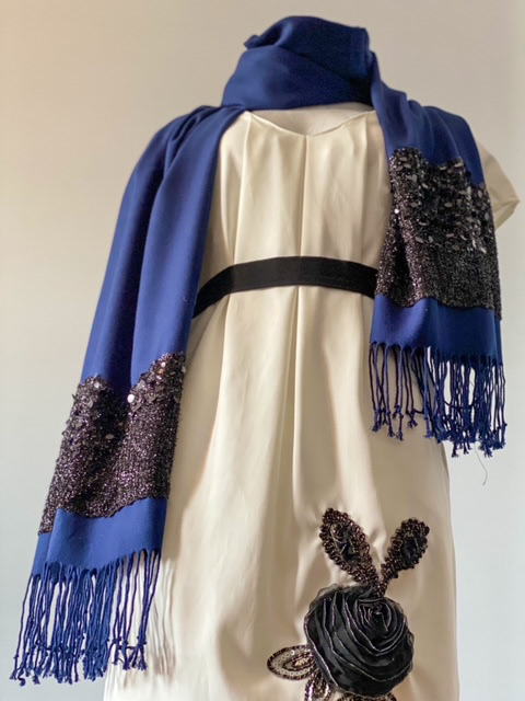 Urban Upcycled Sürdürülebilir Moda ve Sürdürülebilir Yaşam | Lacivert ve Siyah Pul Payet Abiye Paşmina Şal