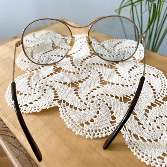 Urban Upcycled İyi Kalpli Sürdürülebilir Moda ve Sürdürülebilir Yaşam | 1970'ler Vintage Gözlük Yuvarlak