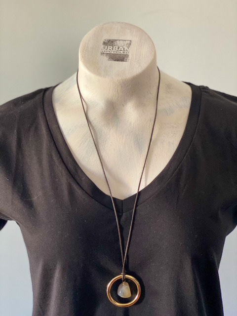 Urban Upcycled İyi Kalpli Sürdürülebilir Moda ve Sürdürülebilir Yaşam | Dumanlı Kuvars Kolye
