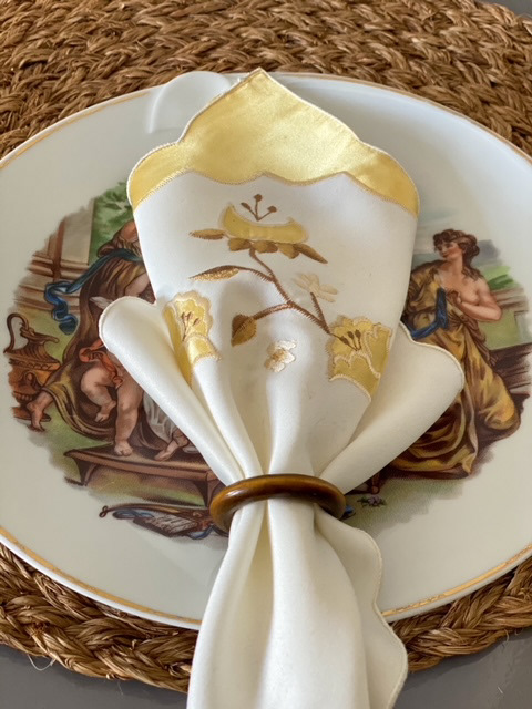 Urban Upcycled Sürdürülebilir Moda ve Sürdürülebilir Yaşam | Vintage Nakışlı Kumaş Peçete Seti