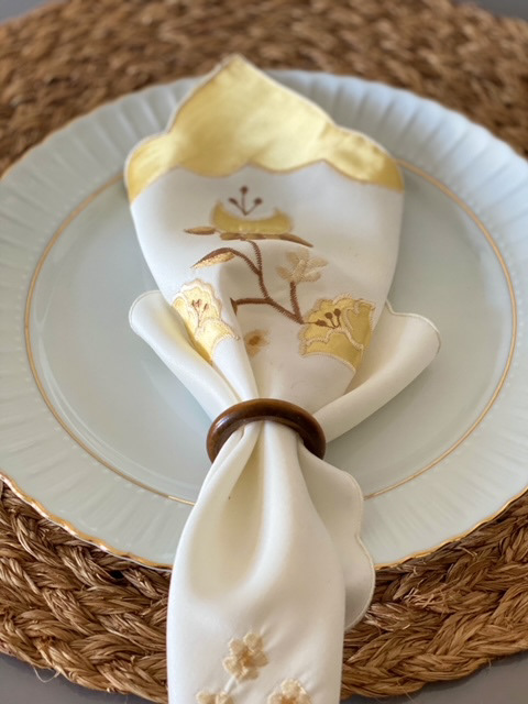 Urban Upcycled Sürdürülebilir Moda ve Sürdürülebilir Yaşam | Vintage Nakışlı Kumaş Peçete Seti