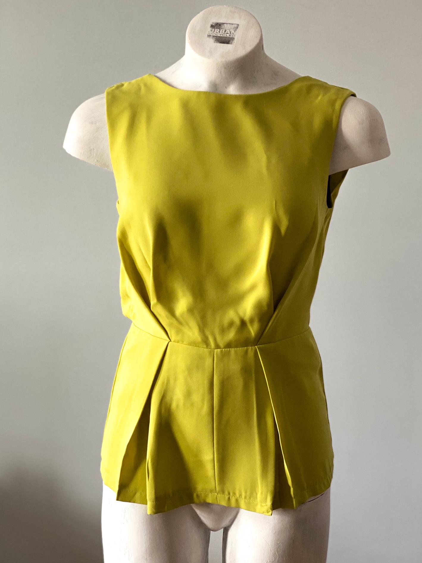 Urban Upcycled Kind Hearted Sustainable Fashion and Lifestyle | Pistachio Green Sleeveless Tunic with Black Lace