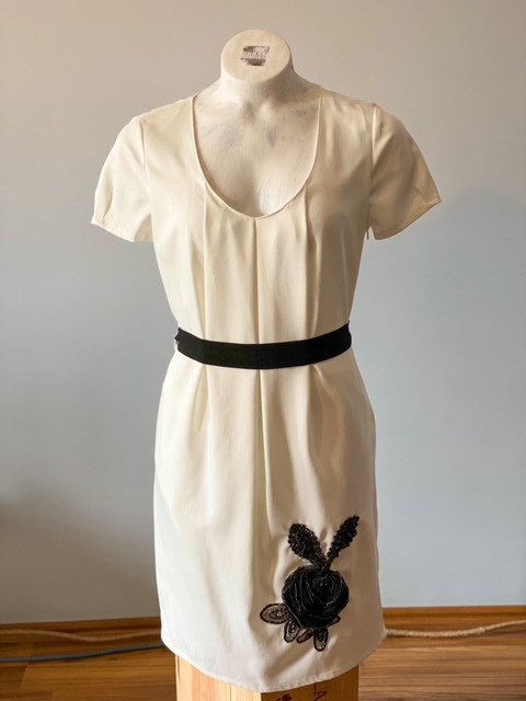 Urban Upcycled İyi Kalpli Sürdürülebilir Moda ve Sürdürülebilir Yaşam | Kırık Beyaz Gece Elbisesi