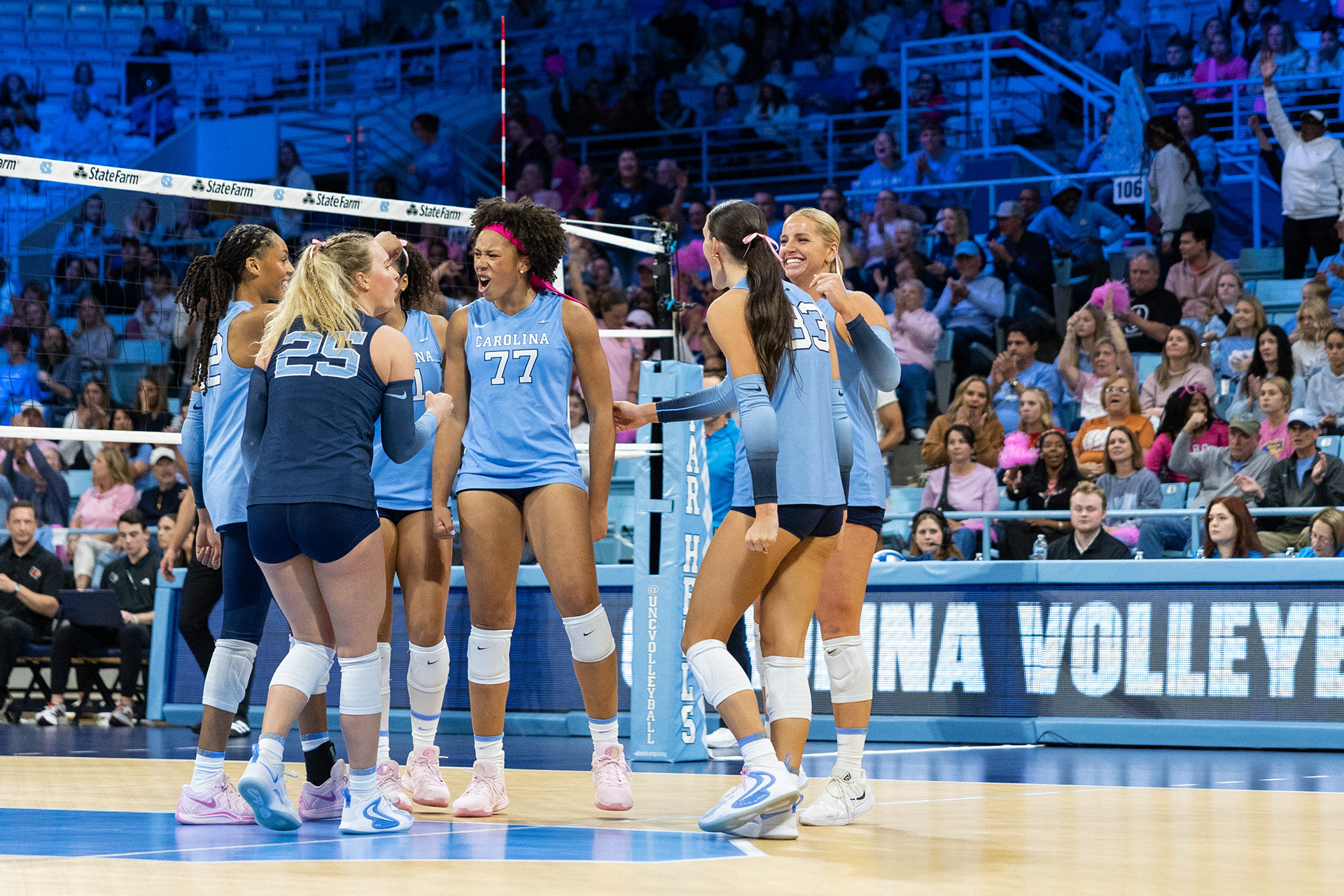 UNC redshirt junior opposite hitter Chelsea Thorpe (77) celebrates with her team during the volleyball game against Louisville at Carmichael Arena on Sunday, Oct. 26, 2025. UNC lost 3-1.