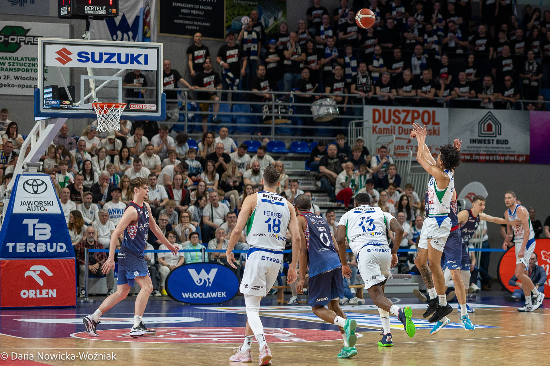 mecz koszykówki Anwil Włocławek - Twarde Pierniki Toruń