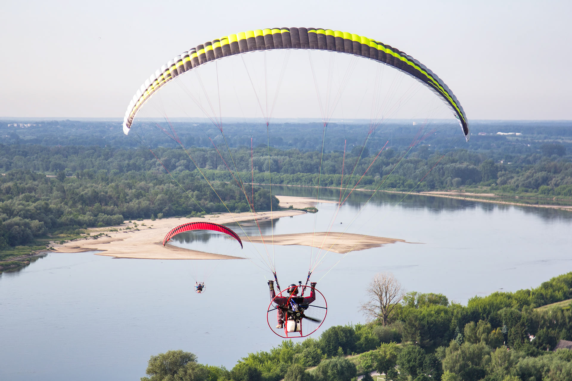 Photo by Kamil Paradowski