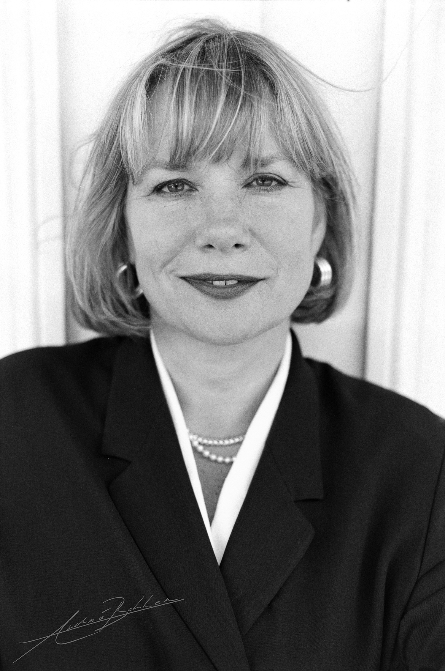 Monique van de Ven