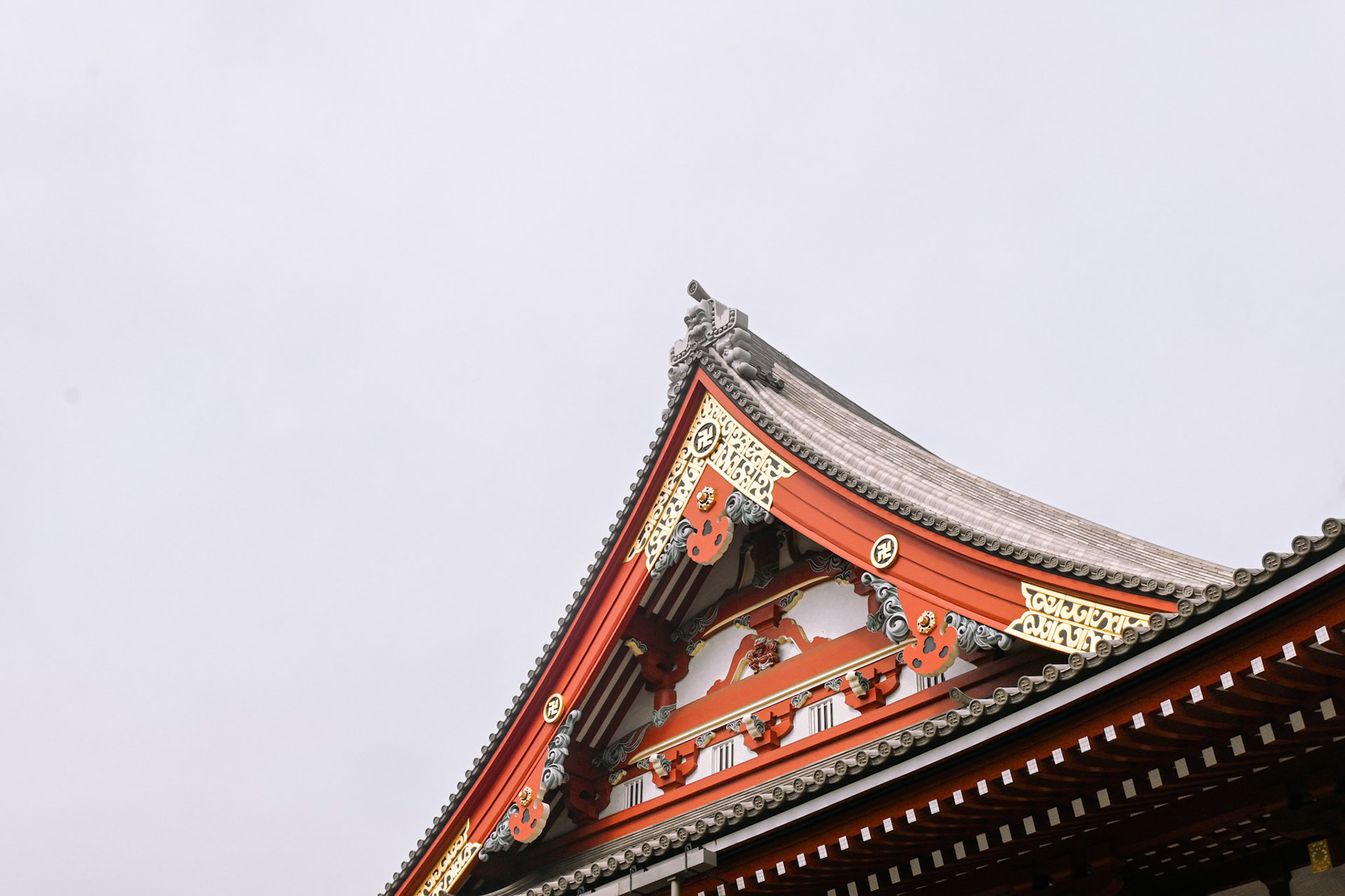 Senso-ji Temple, Asakusa, Japan  From the Kaminarimon and Hozomon gates to the grand Main Hall, it’s hard to believe Senso-ji is the oldest temple in Tokyo. Even after 1,400 years, the details are still so beautiful and intact.  It feels like a time capsule right in the middle of a busy city—the perfect example of how Japan protects its traditions while moving fast into the future.  Taken with Nikon Z50