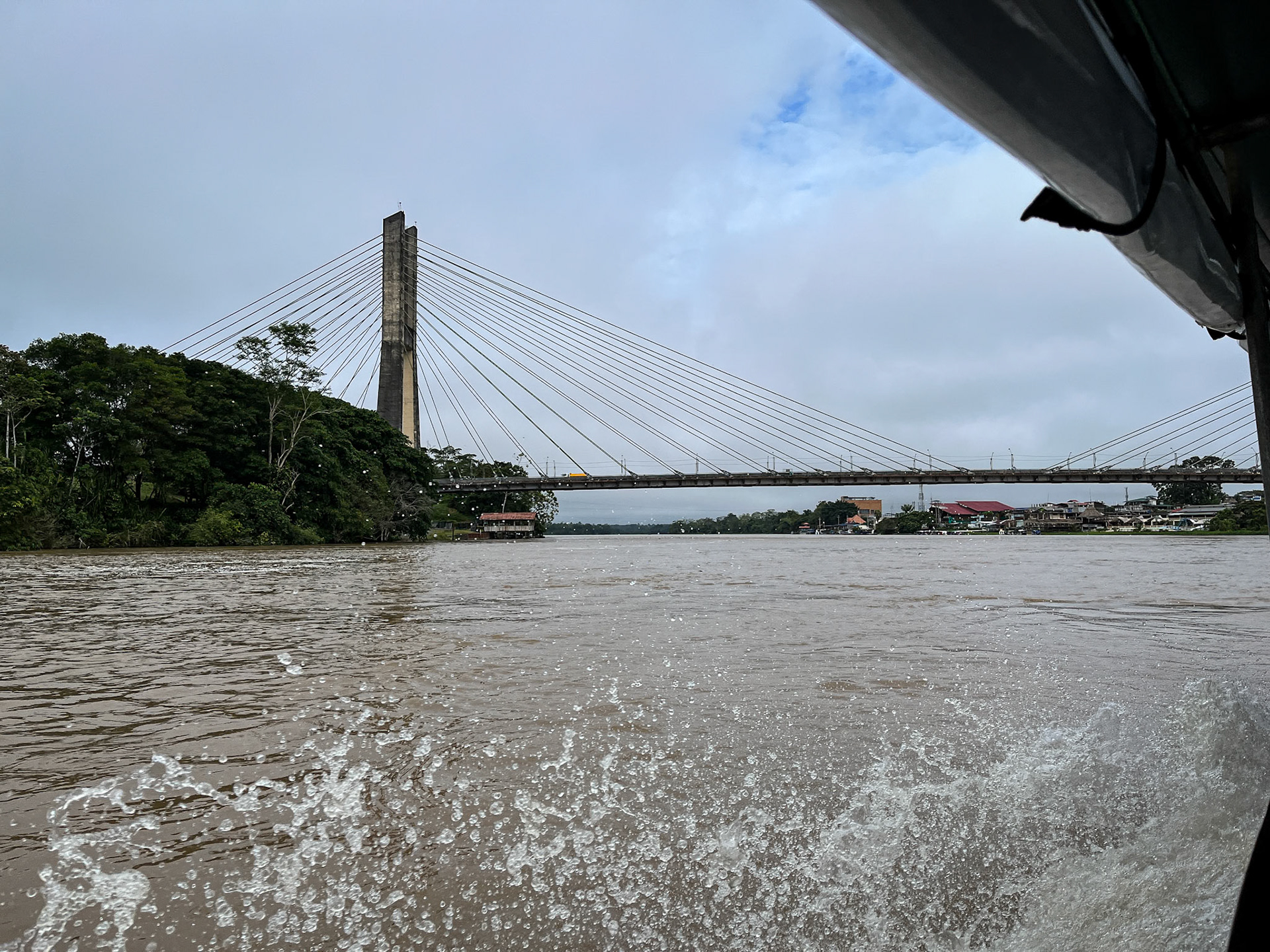 Returnig to Coca en-route to Quito flight