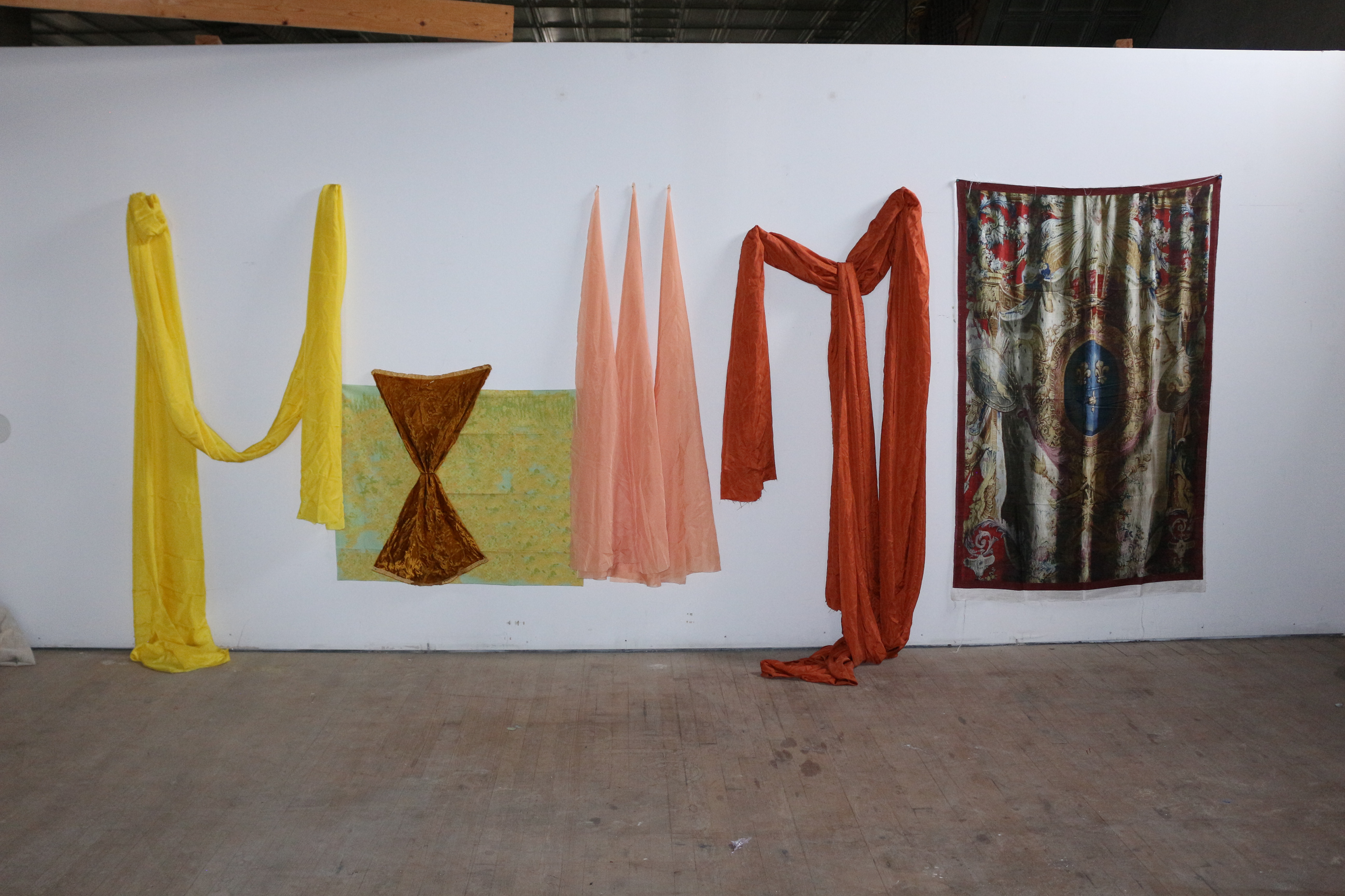 Drape Space _10 - Catherine Contemporary Artist