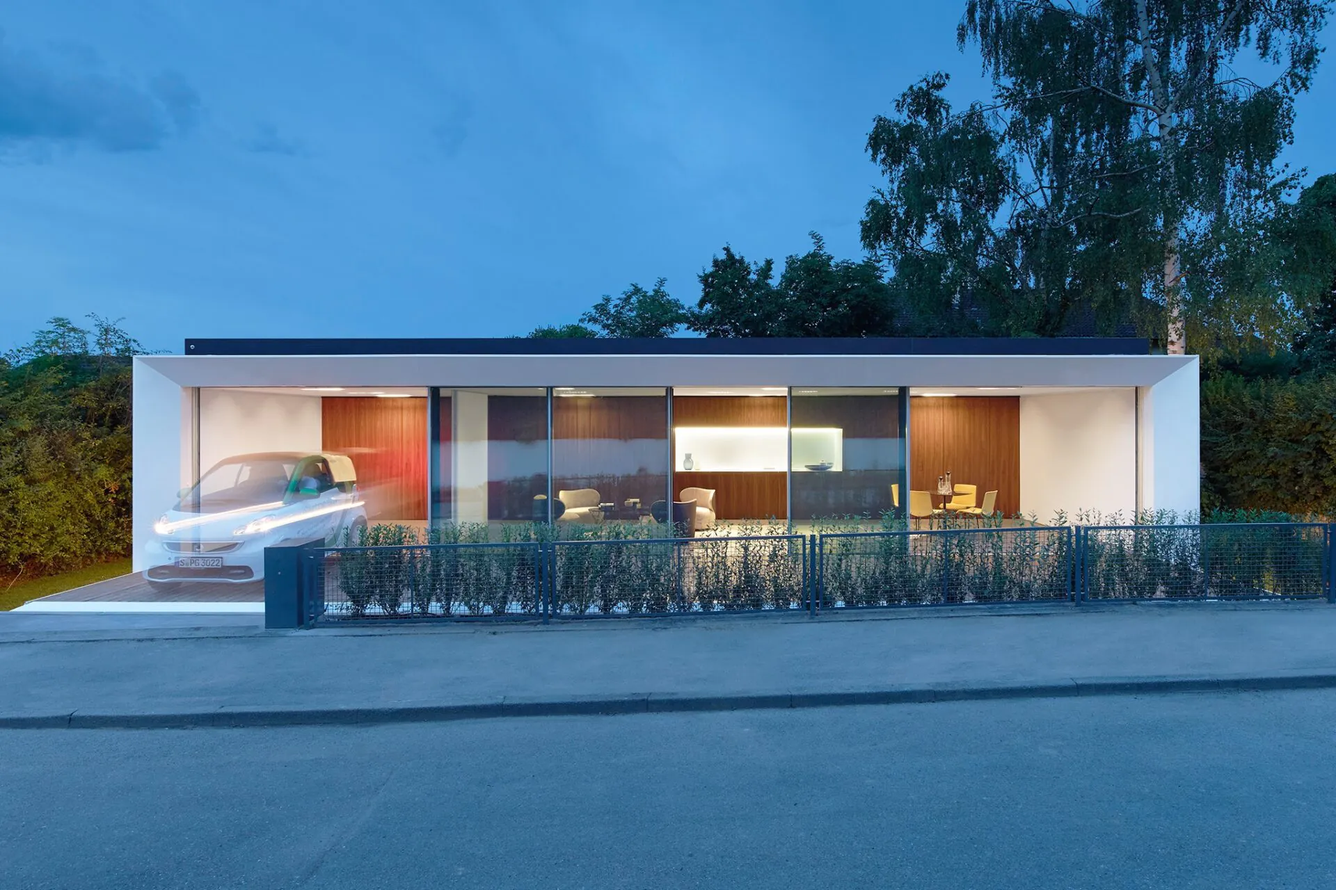 Aktivhaus B10 - Front