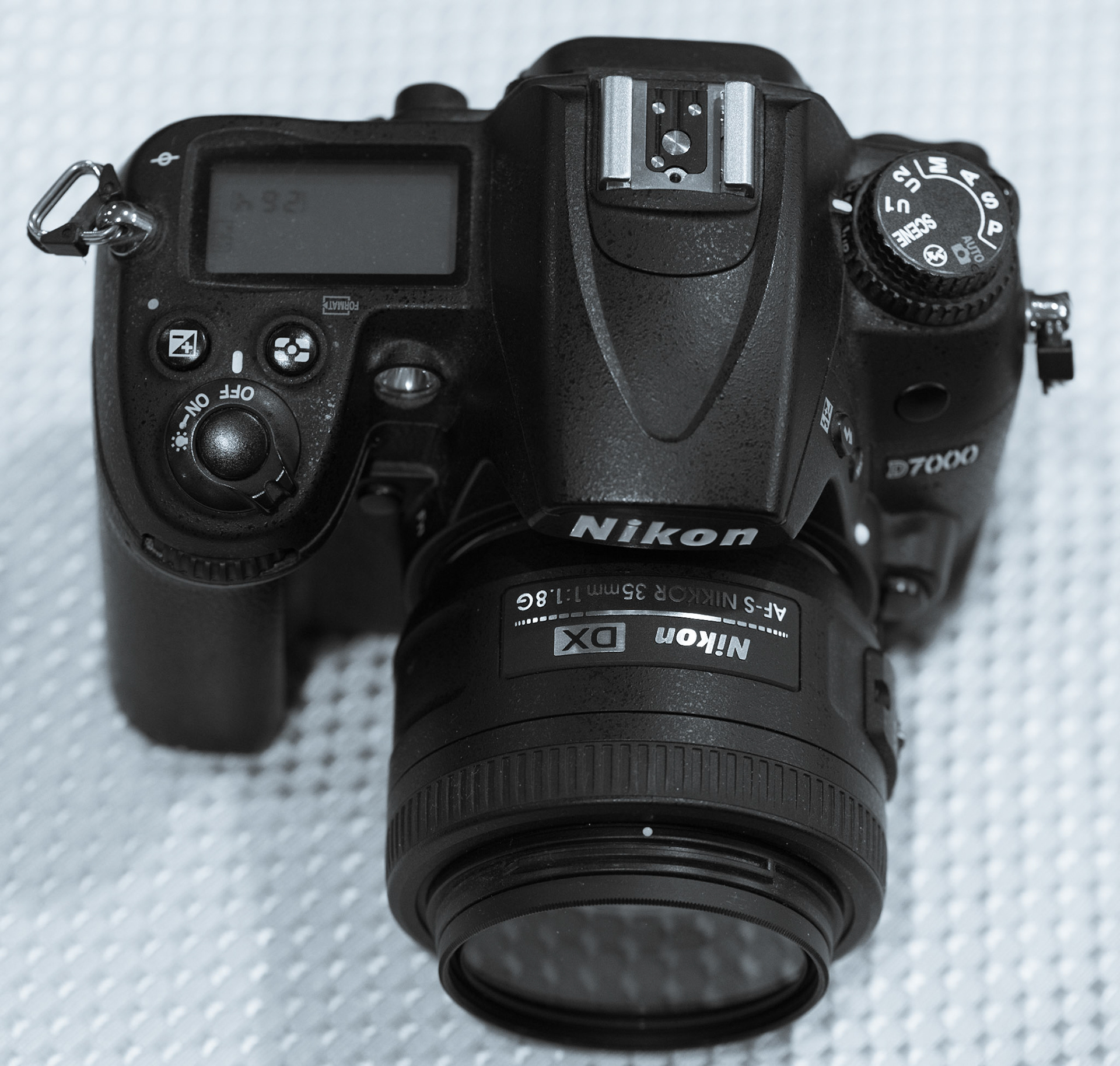 Nikon D7000 &amp; Nikkor AF-S 35mm 1:1.8G DX