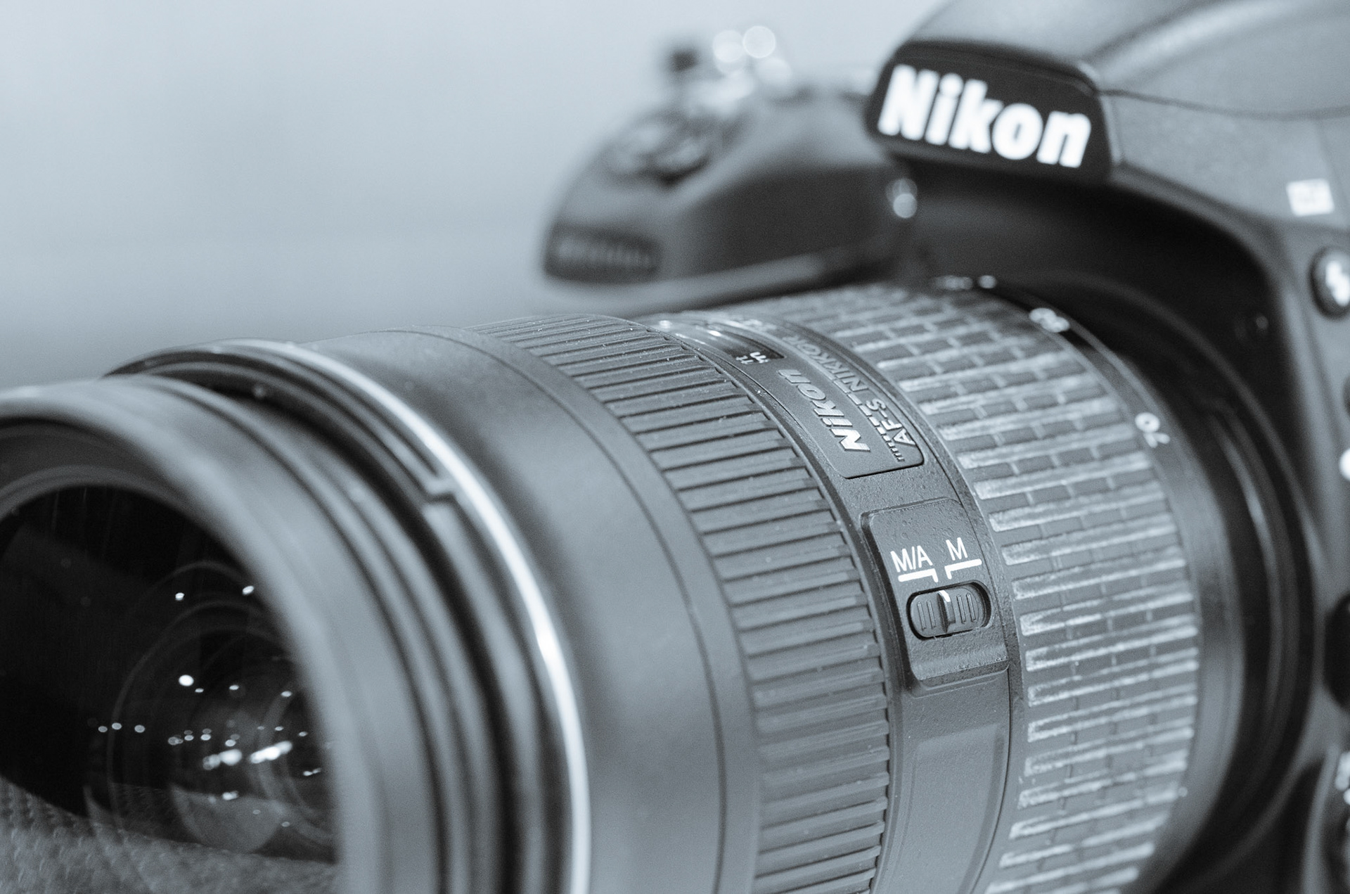 Nikon D750 &amp; Nikkor AF-S 24-70mm 1:2.8G ED