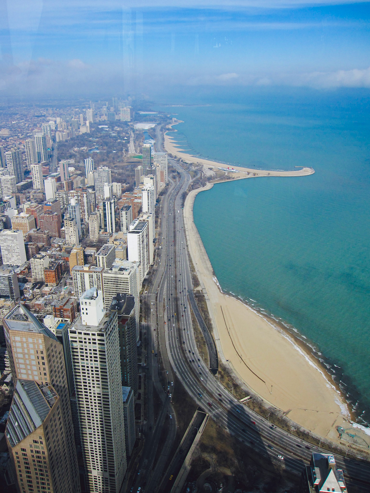 Lakeshore Drive seen from John Hancock observatory