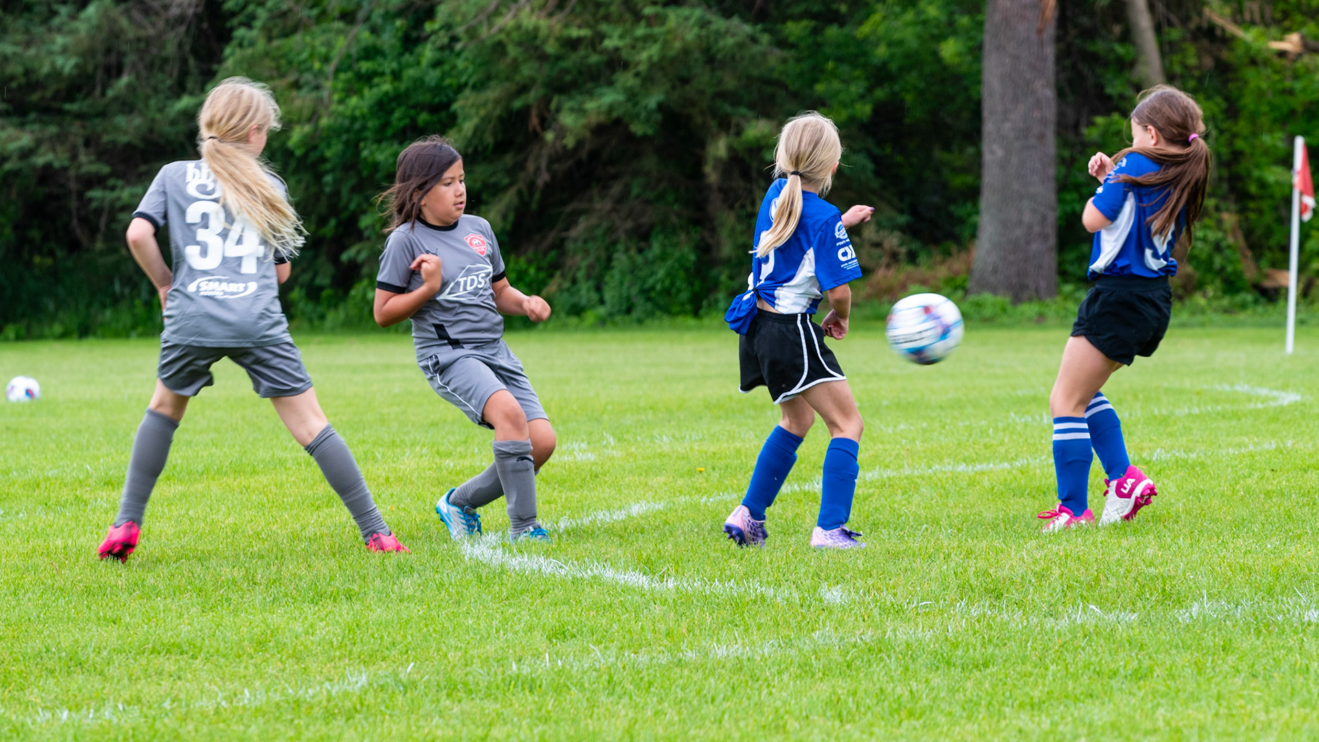 Sun Prairie Under 9 White vs. Lodi (7v7) - W8-2
