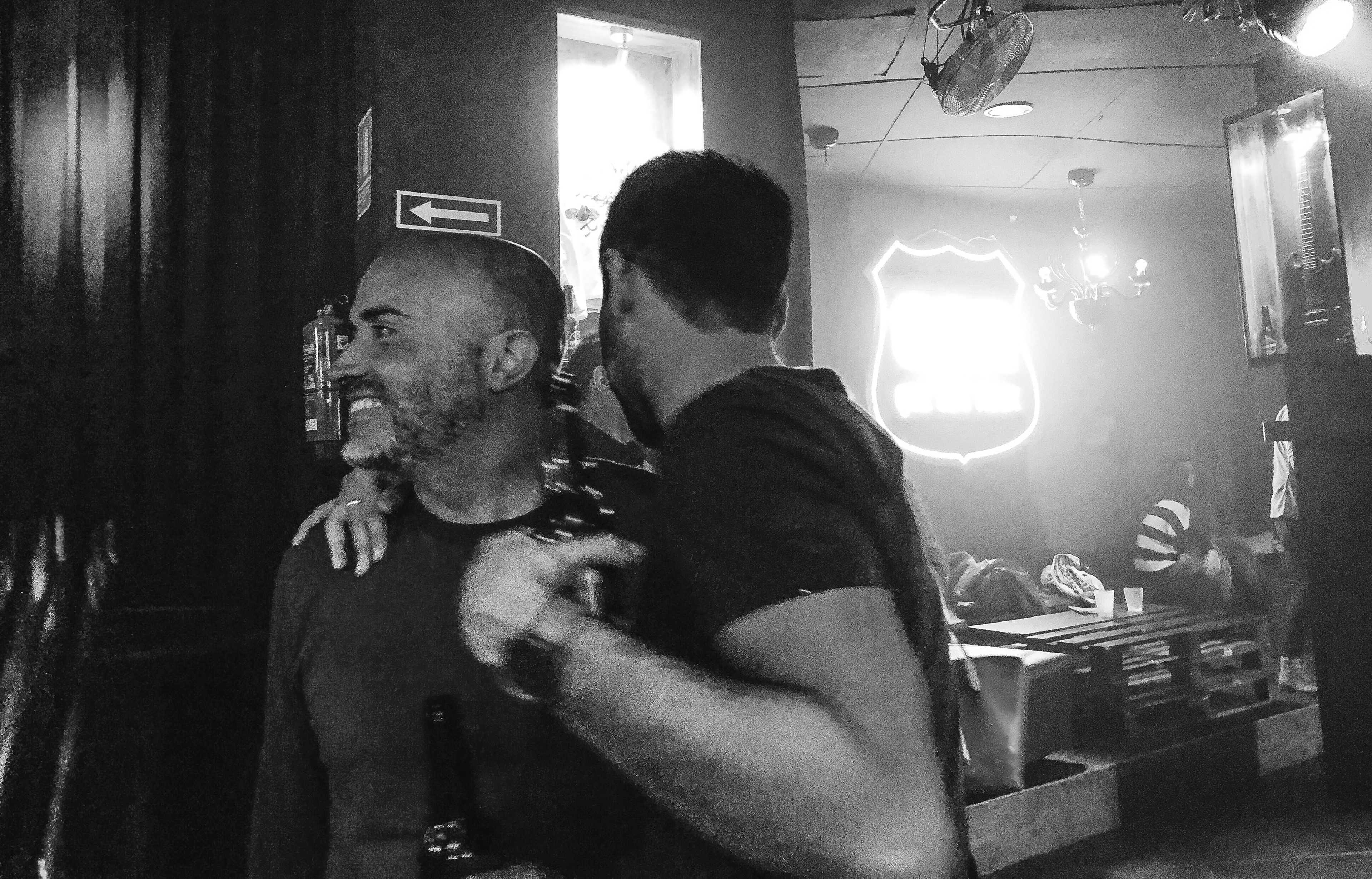 Amigos y cerveza.